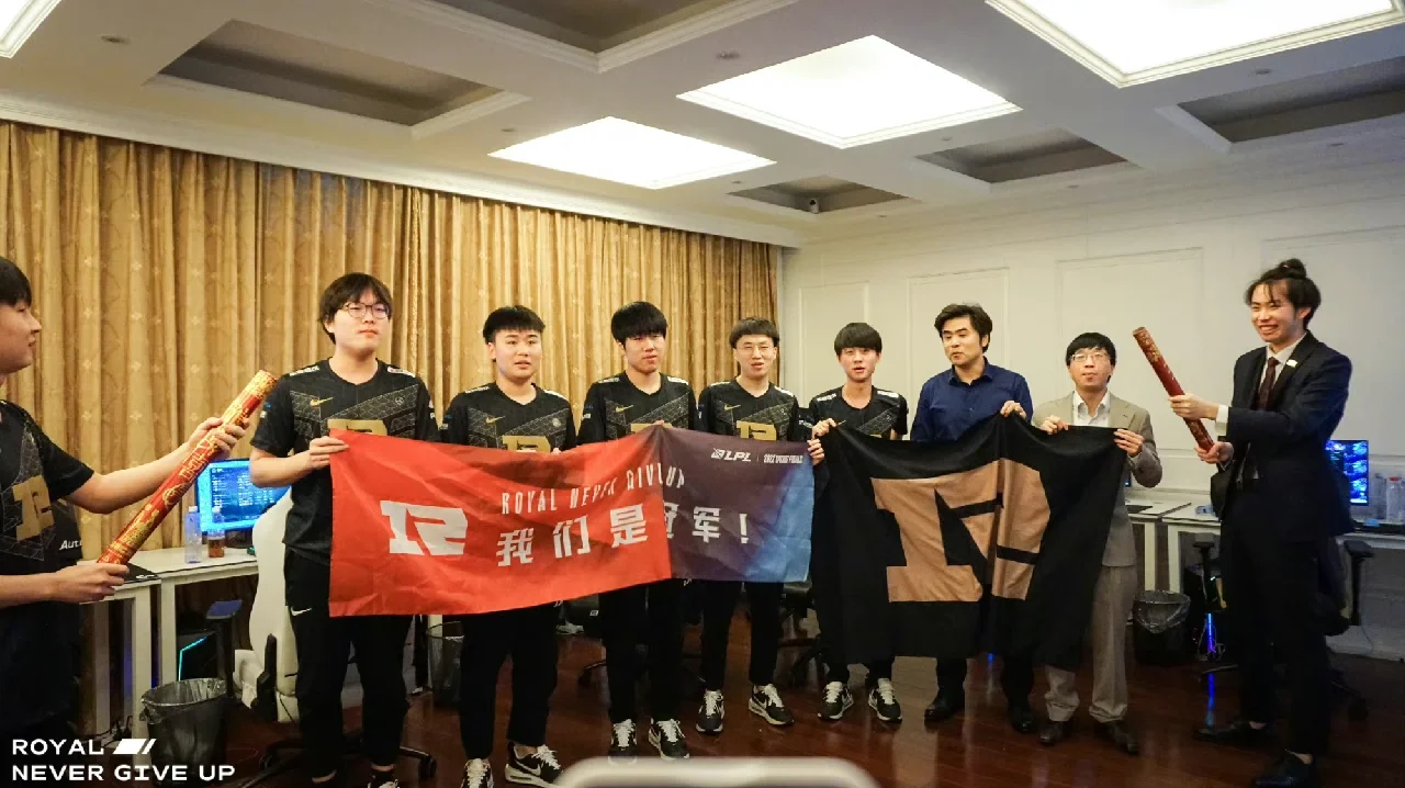 穆古鲁扎赛事官方发布夺冠新规，RNG引发争议！